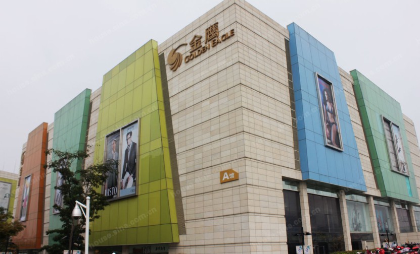 安陆金鹰奥莱城